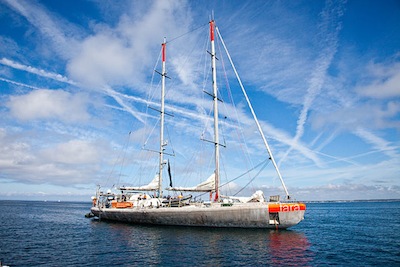 The Tara, the boat used for this 3.5 year journey photograph by Yohann Cordelle distributed under a CC-BY 3.0 license