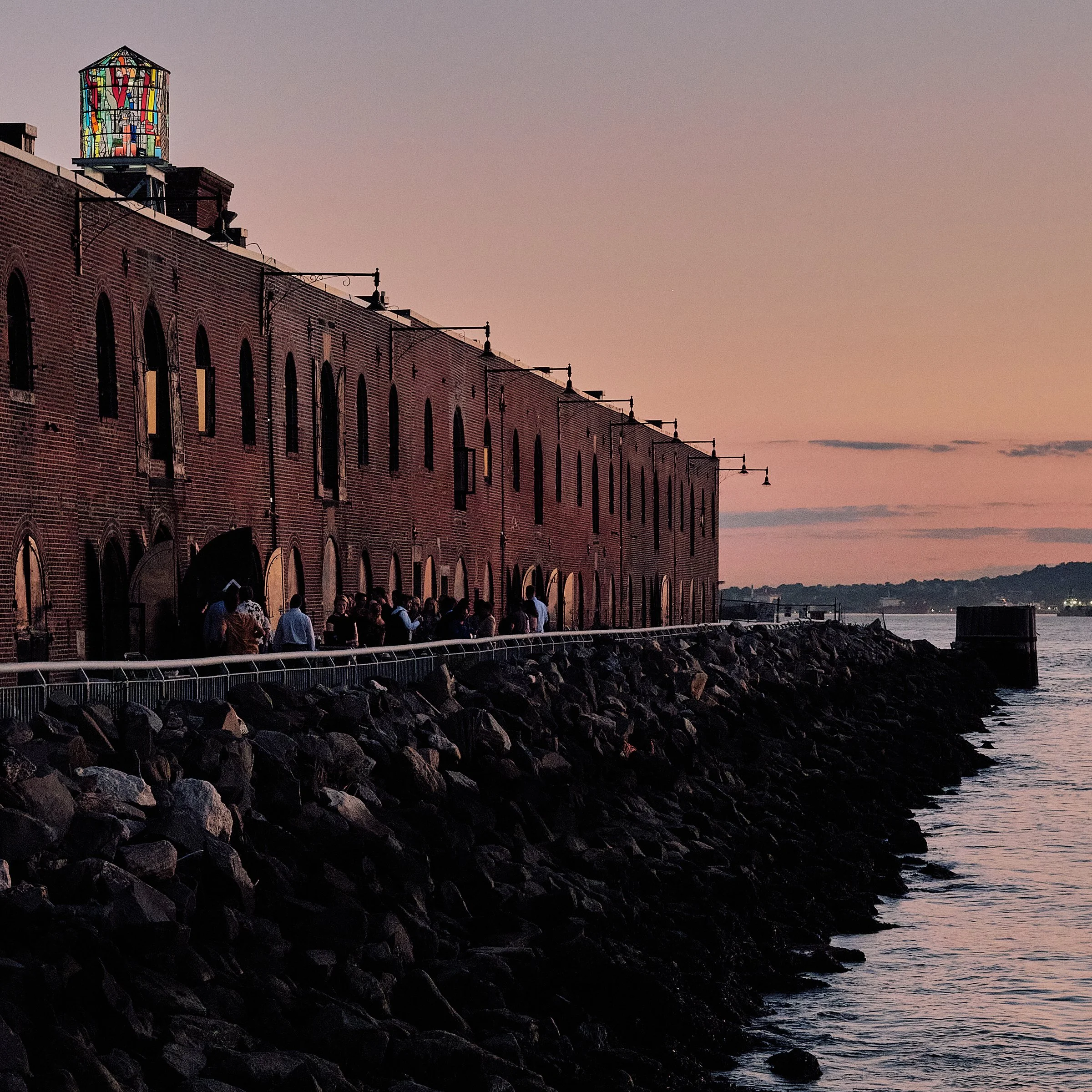 tomfruin_dockview_squareb.jpg