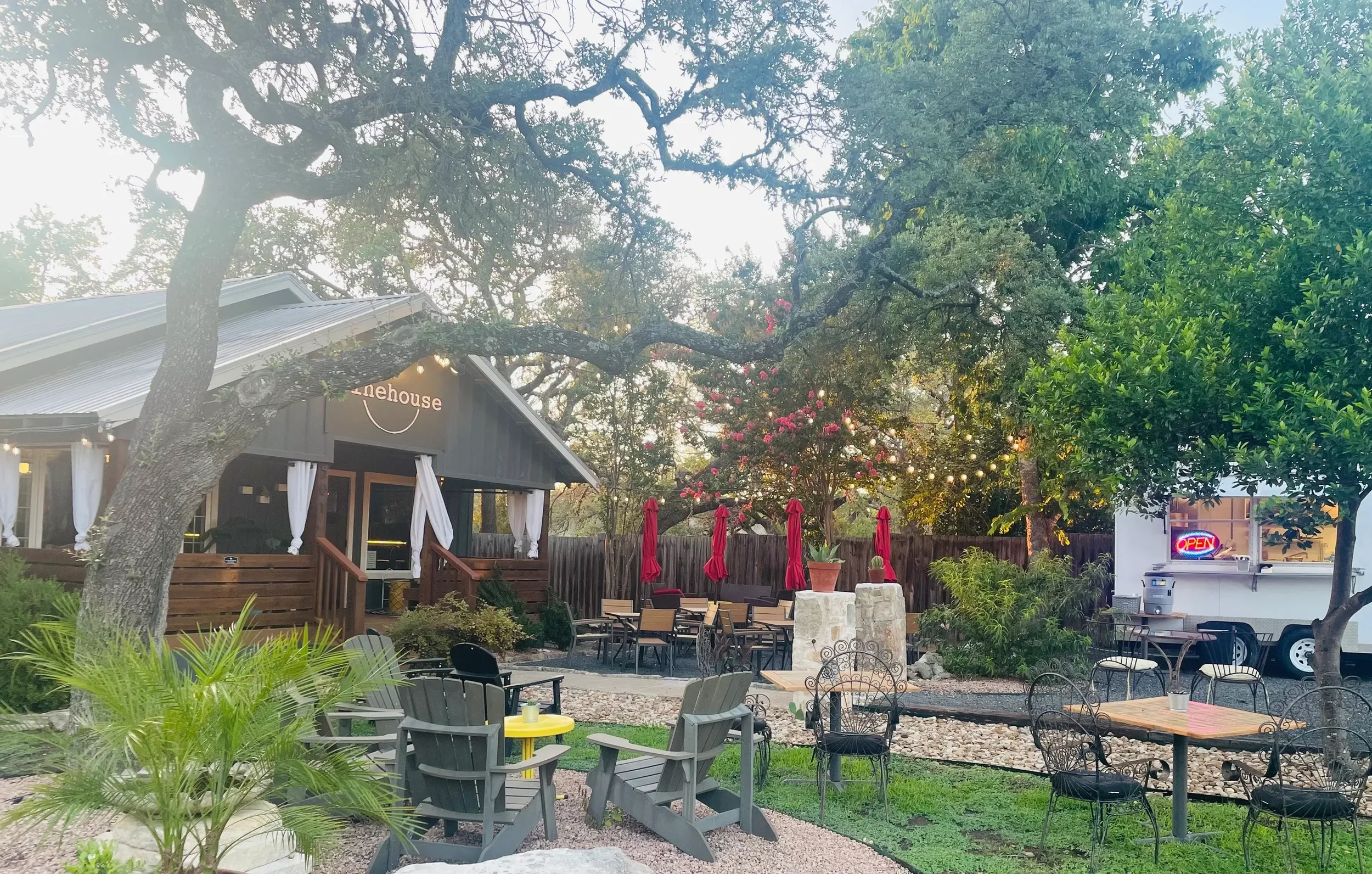 Jess Ledbetter (solo)