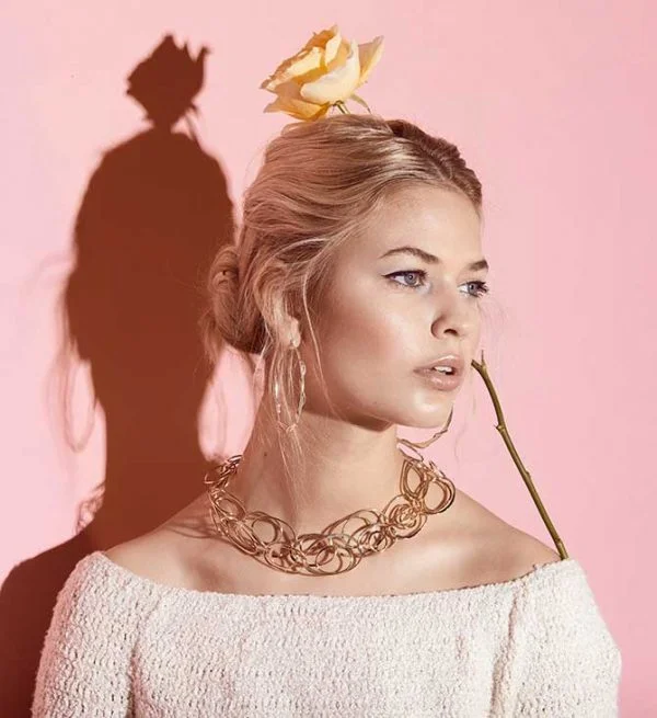 Margaret-Ellis-Lookbook-Gold-Necklace-600x655.jpg