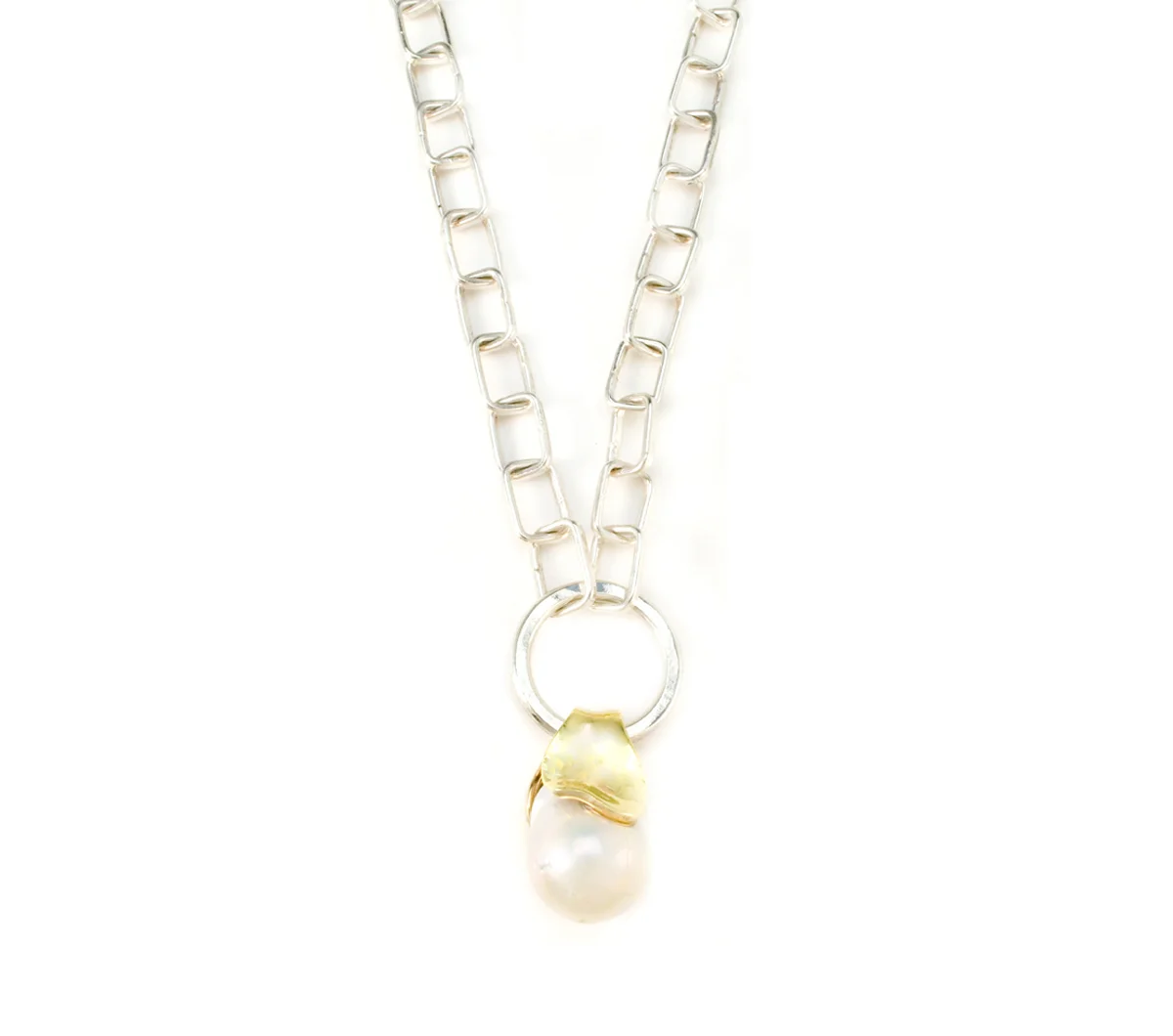 Chain Necklace with Petal Capped Baroque Pearl © Margaret Ellis