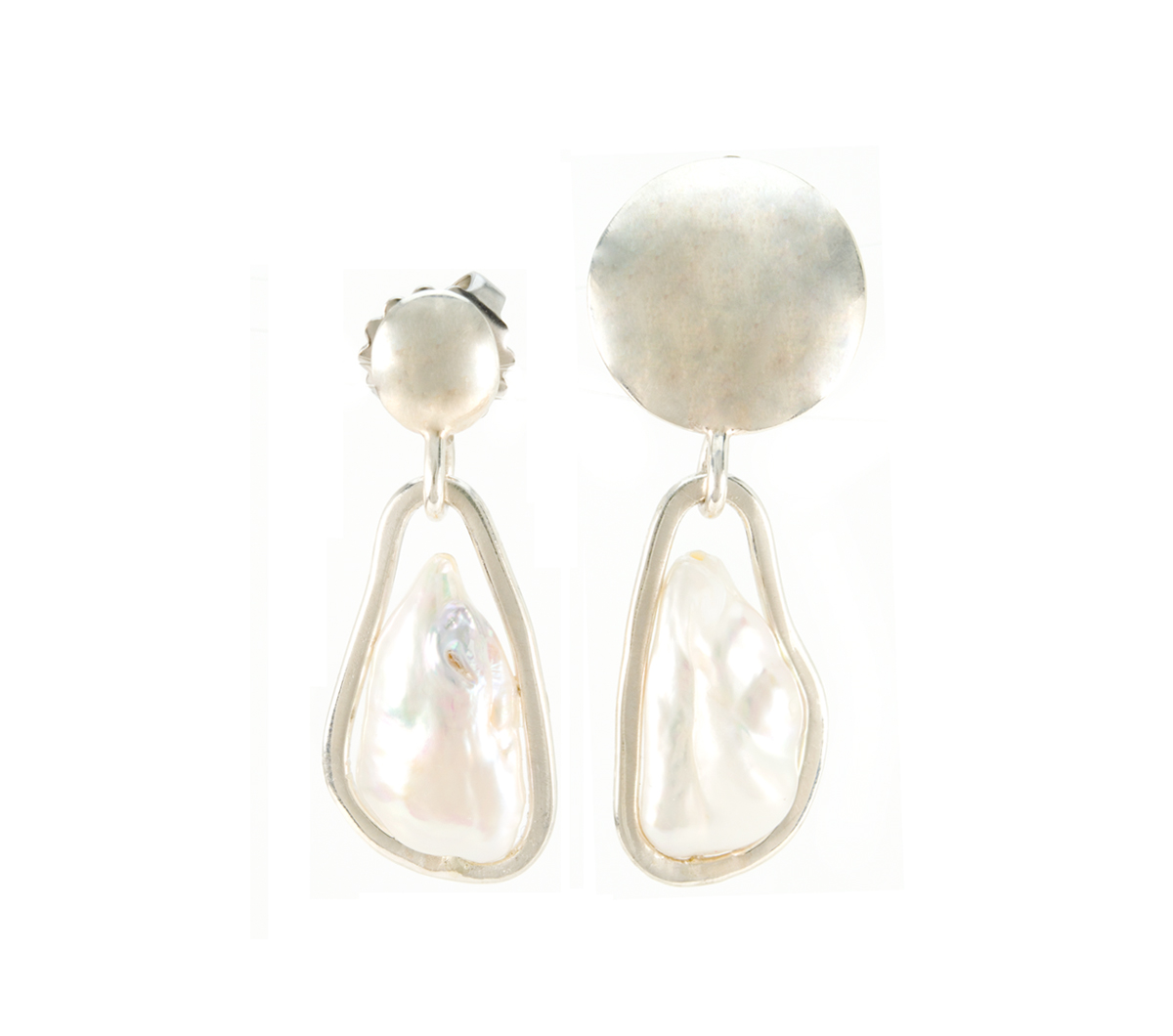 Silver Biwa Pearl Earring © Margaret Ellis