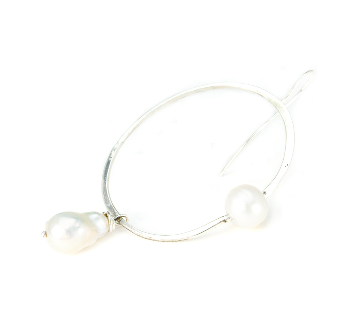 Silver Pearl Hoop Earring © Margaret Ellis