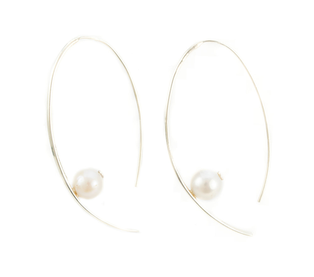 pearl threader earring | Earrings | Margaret Ellis Jewelry