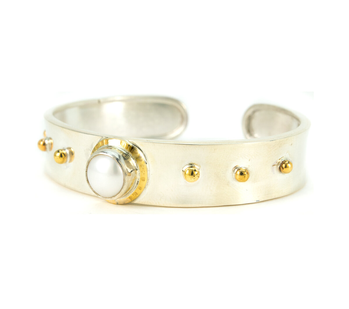 PearlDotCuff2_Wh.jpg