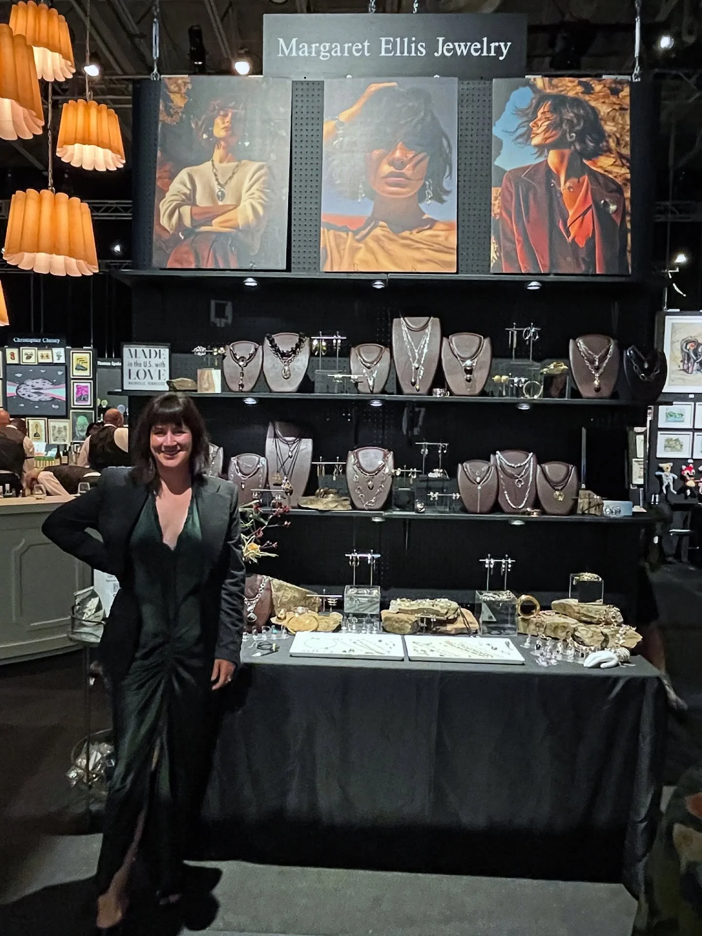 There is truly no place like home! @artclecticnashville 2025 kicked off last night at @usn_pds with a packed Patron&rsquo;s Party and lots of new Margaret Ellis Jewelry collectors. Seeing so many familiar faces and meeting all of the talented new art
