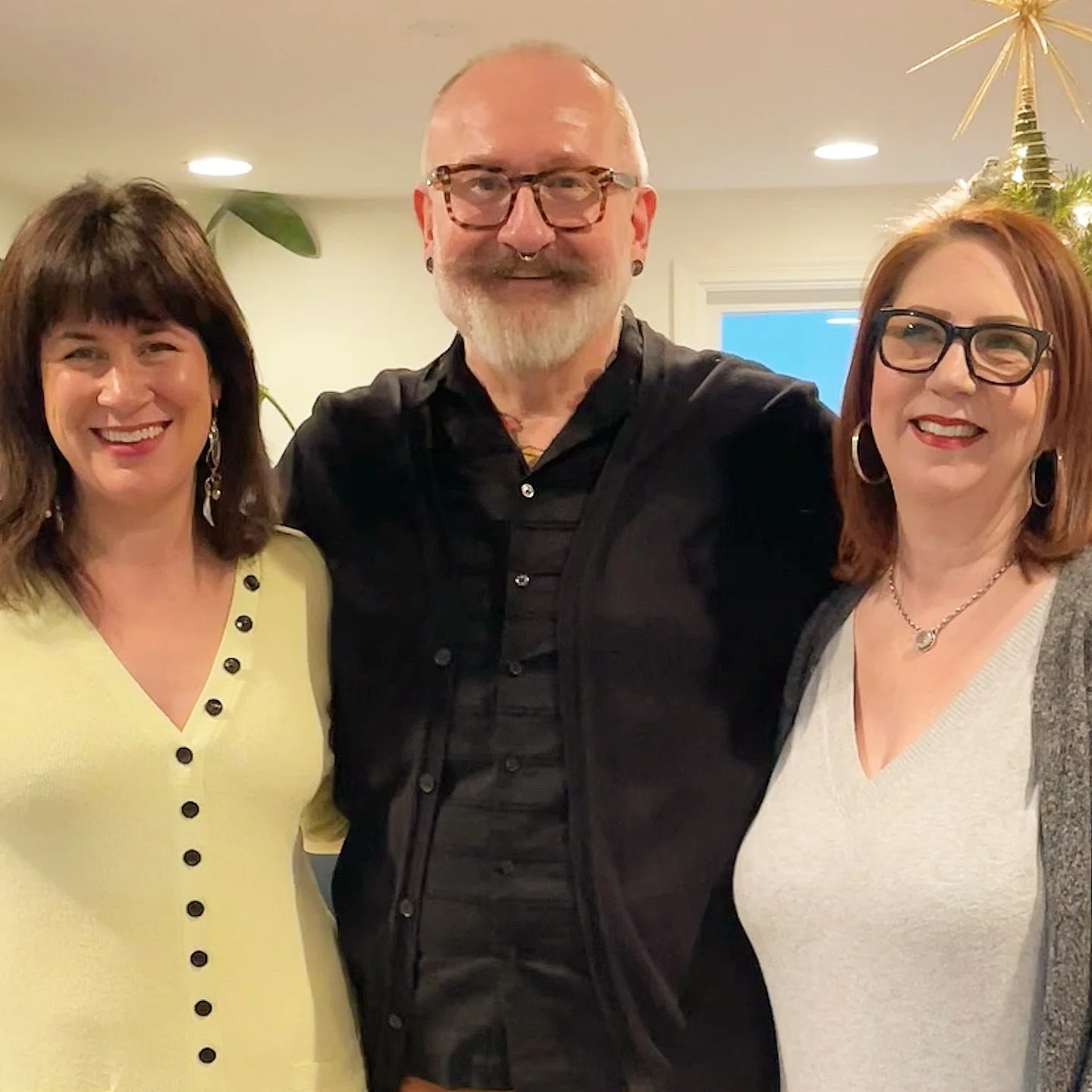 We wish you the merriest and most joyful Christmas ever! 

Thank you for loving and supporting ME for all these years. You are a gift to us. ❤️❤️❤️