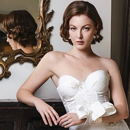 Every day is a special occasion &mdash; in our Ginkgo Earrings. ❤️

The lovely @laurahansonsims | @amaxagency in @oliazavozina gown. Styled by @brucepittmaninc and Photographed by @taushadickinson. for @nfocusmagazine. Pick up the January issue today