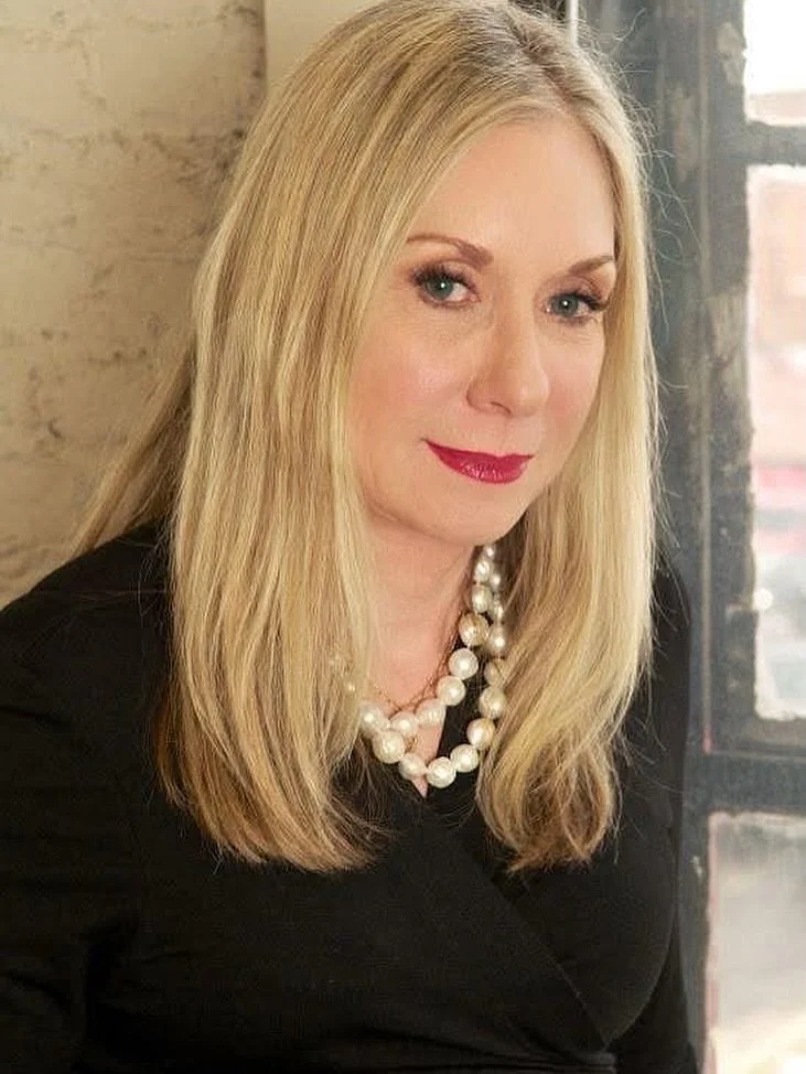 IYKYK. This is Margaret Ellis. ✨

This beautiful woman started her namesake business in her home in 1983. I began working with Margaret in 2009, and in 2012 she told me she wanted me to buy the business when she retired.

I was 26 years old and had n