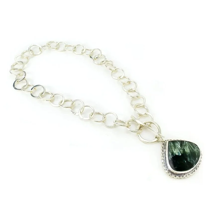 A rare blue stone &mdash; oversized, luminous, impossible to ignore.
More than the color.
It&rsquo;s the feeling.

You won&rsquo;t fully understand until you try it on.
Come see ME. ✨