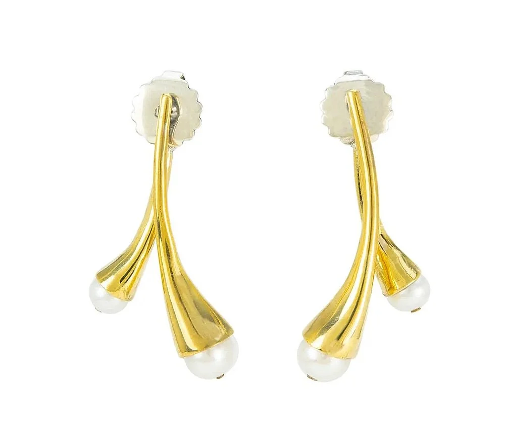 We&rsquo;re known for made-to-order and custom designs&mdash;but not everything has to wait.

Calla pearl jacket earrings, and more of your faves, ready when you are. Immediate gratification included.