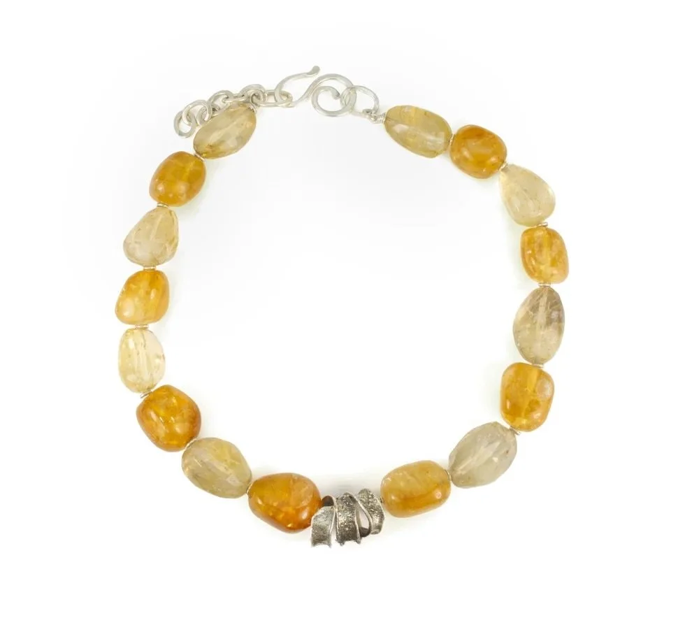 KINETIC stirred up a few new ideas I just had to bring to life. ✨

Reticulation, anticlastic hammering, swirls, mixed metals and unexpected stone combinations. Honey calcite, dark citrine and whiskey quartz add their own warmth and character.

Six tr