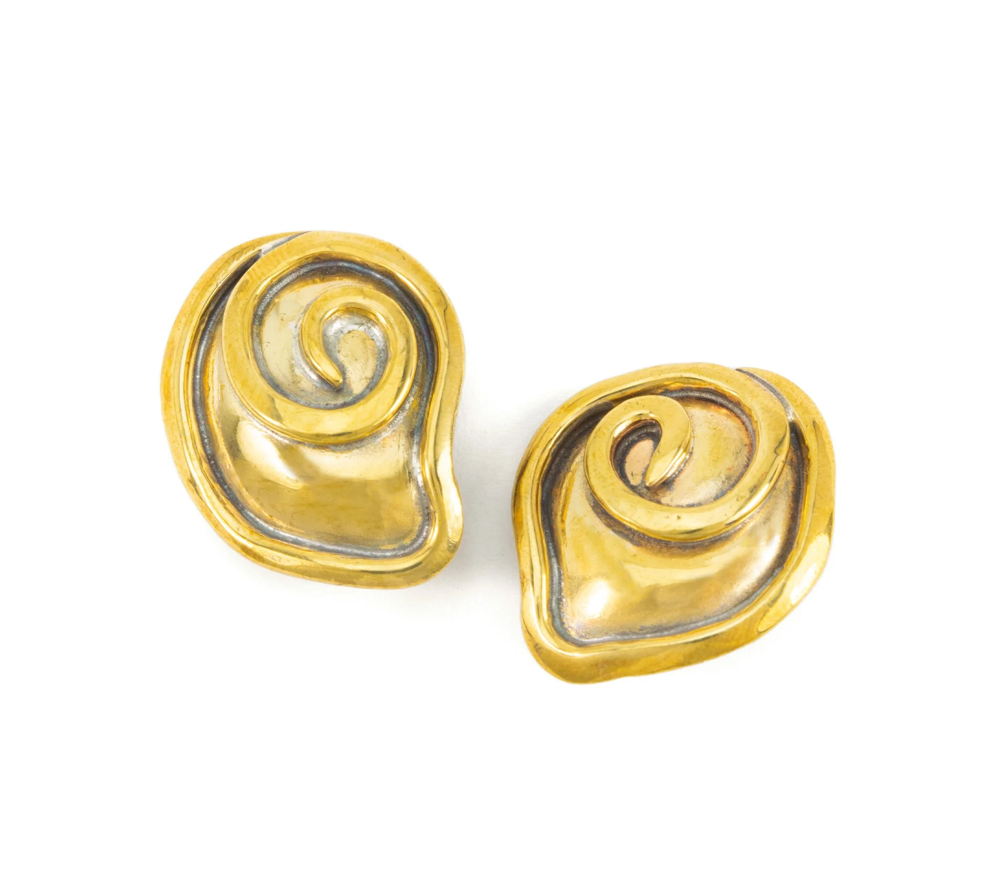 convolute button earring