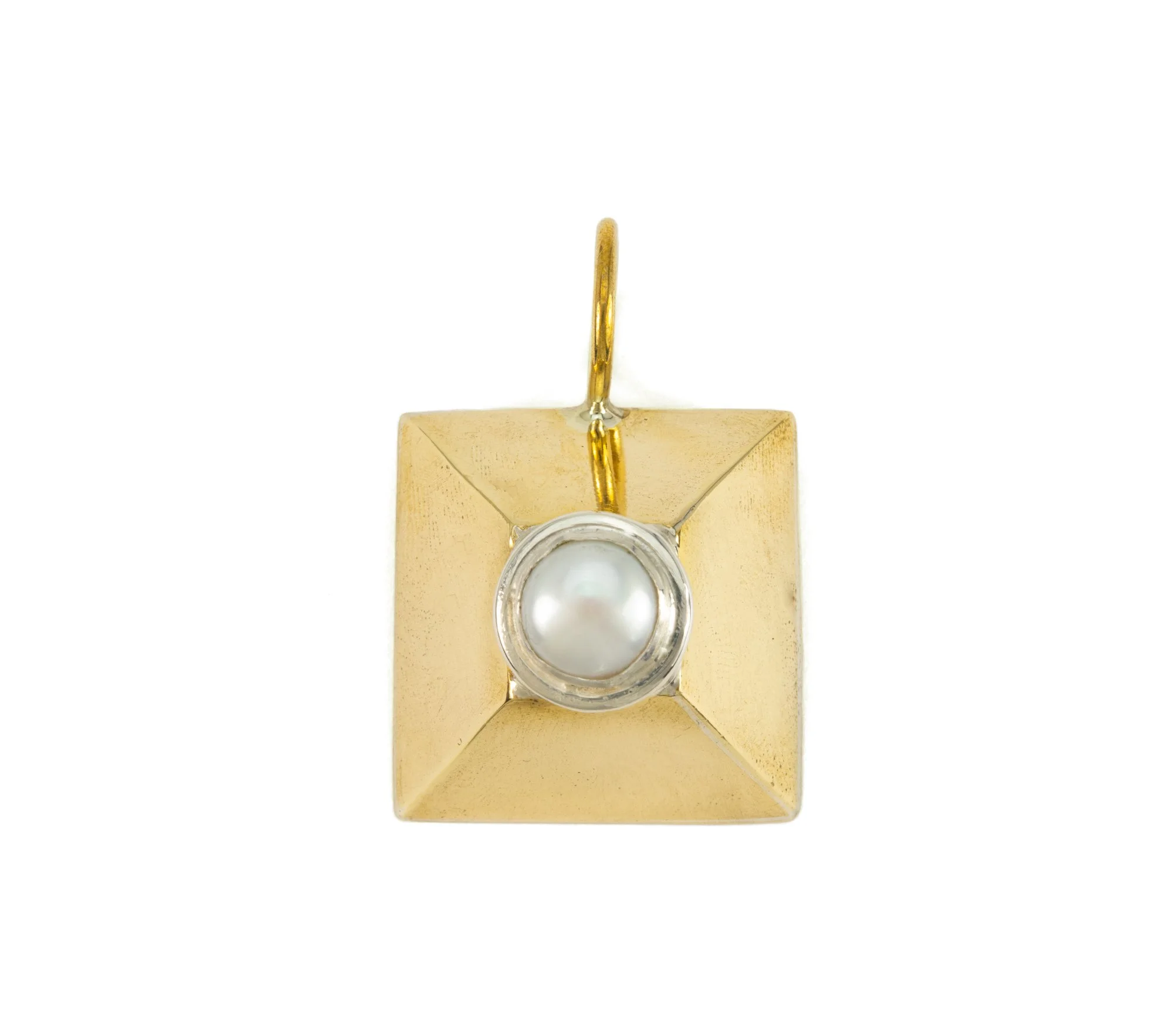 PyramidPendant.jpg
