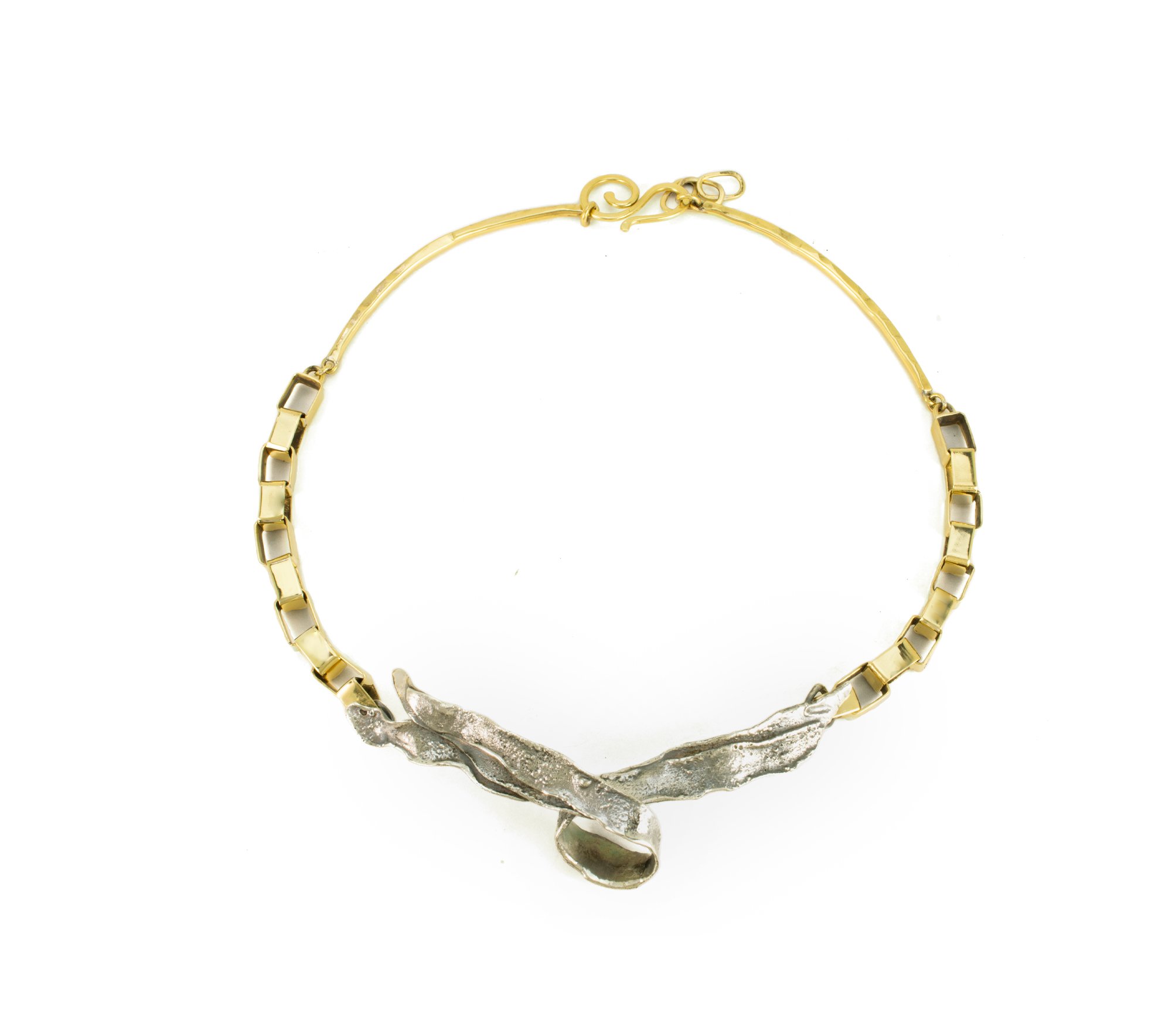 fuse necklace