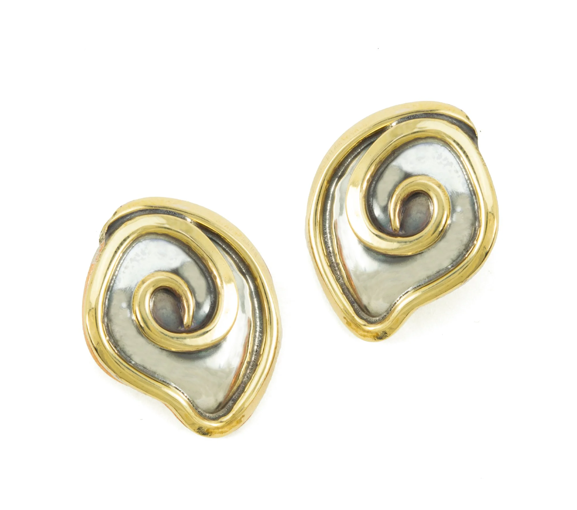 convolute button earring