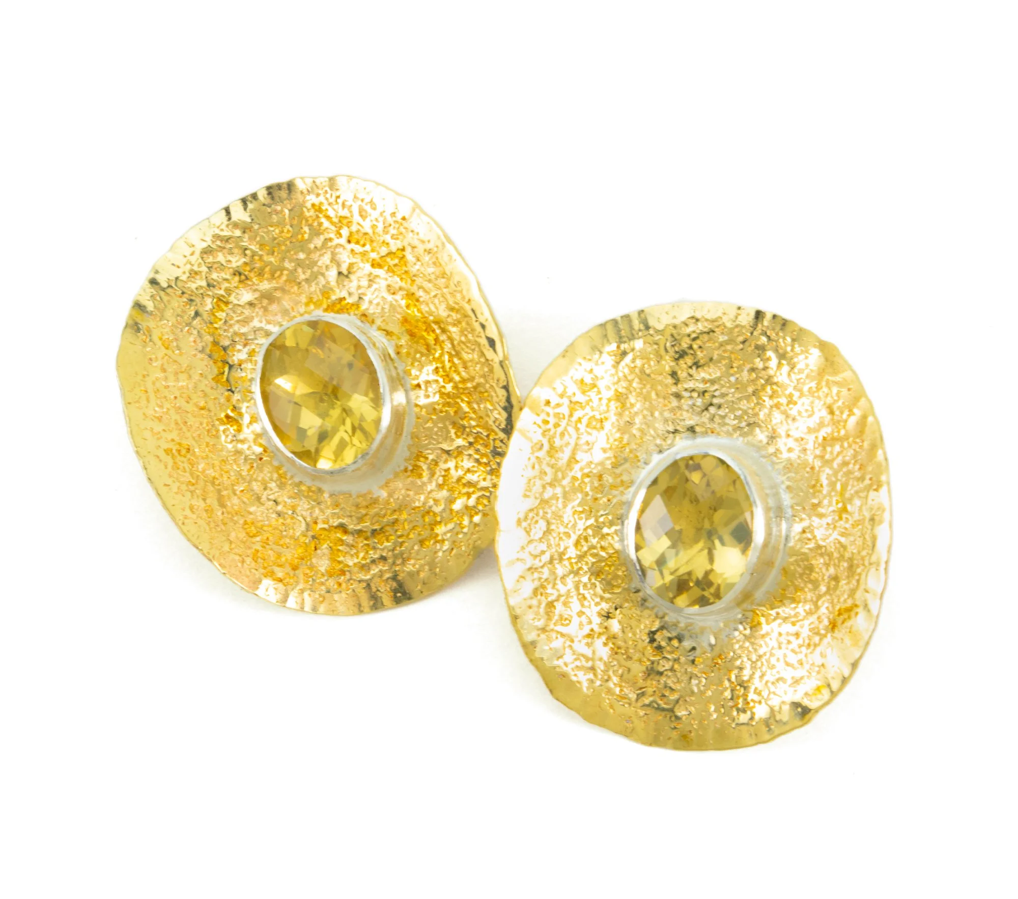aperture button earring