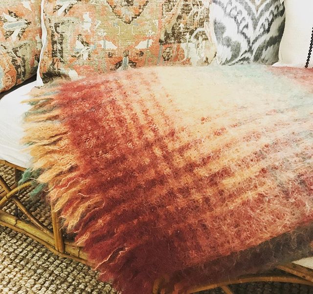 Vintage Australian Mohair throw.  Ready for fall! #mohairthrow #lochmaree #stalbans #vintagethrow #midcentury #kensolomonproductions
