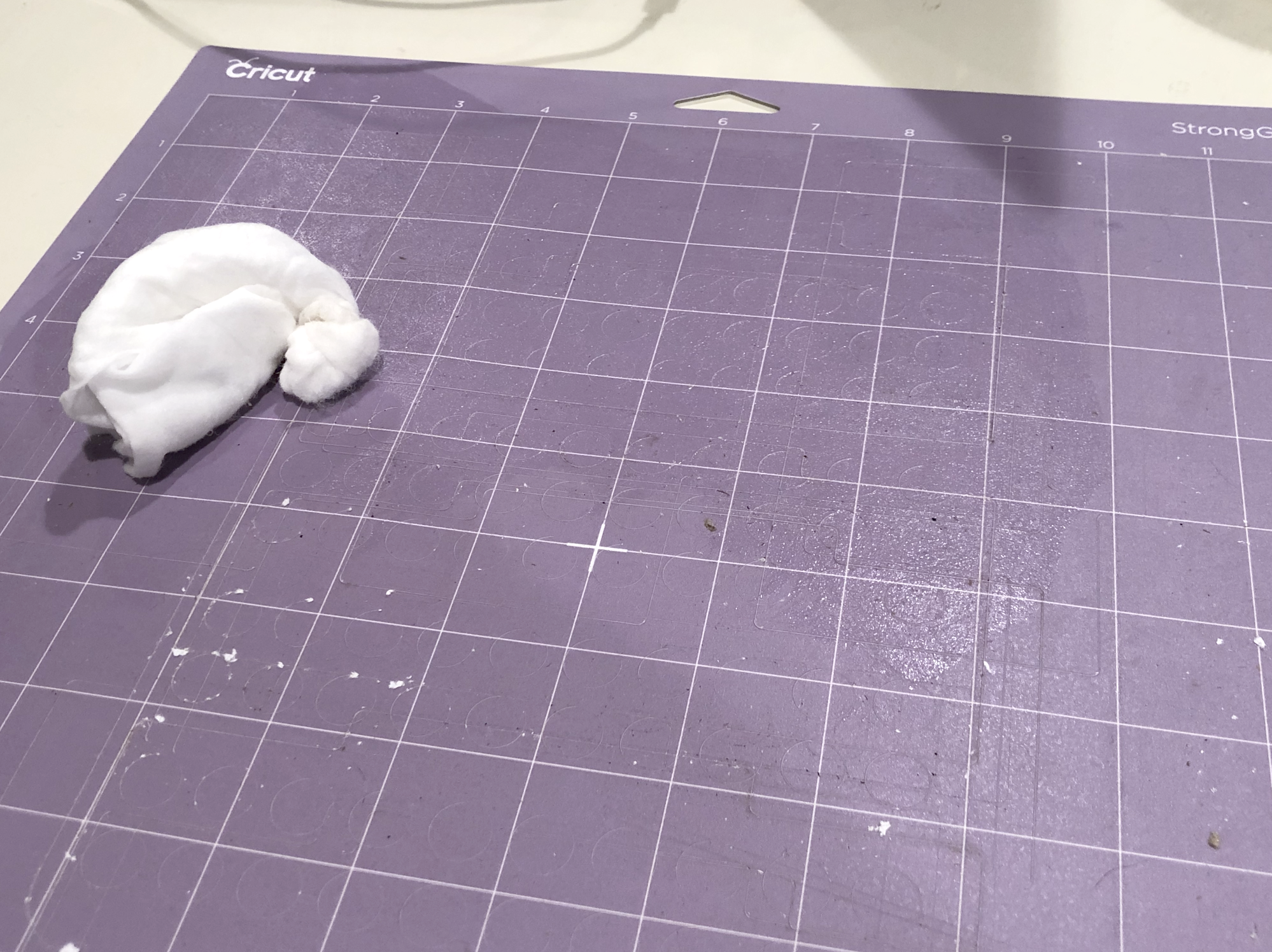 Destroyed my mat while cutting fabric : r/cricut