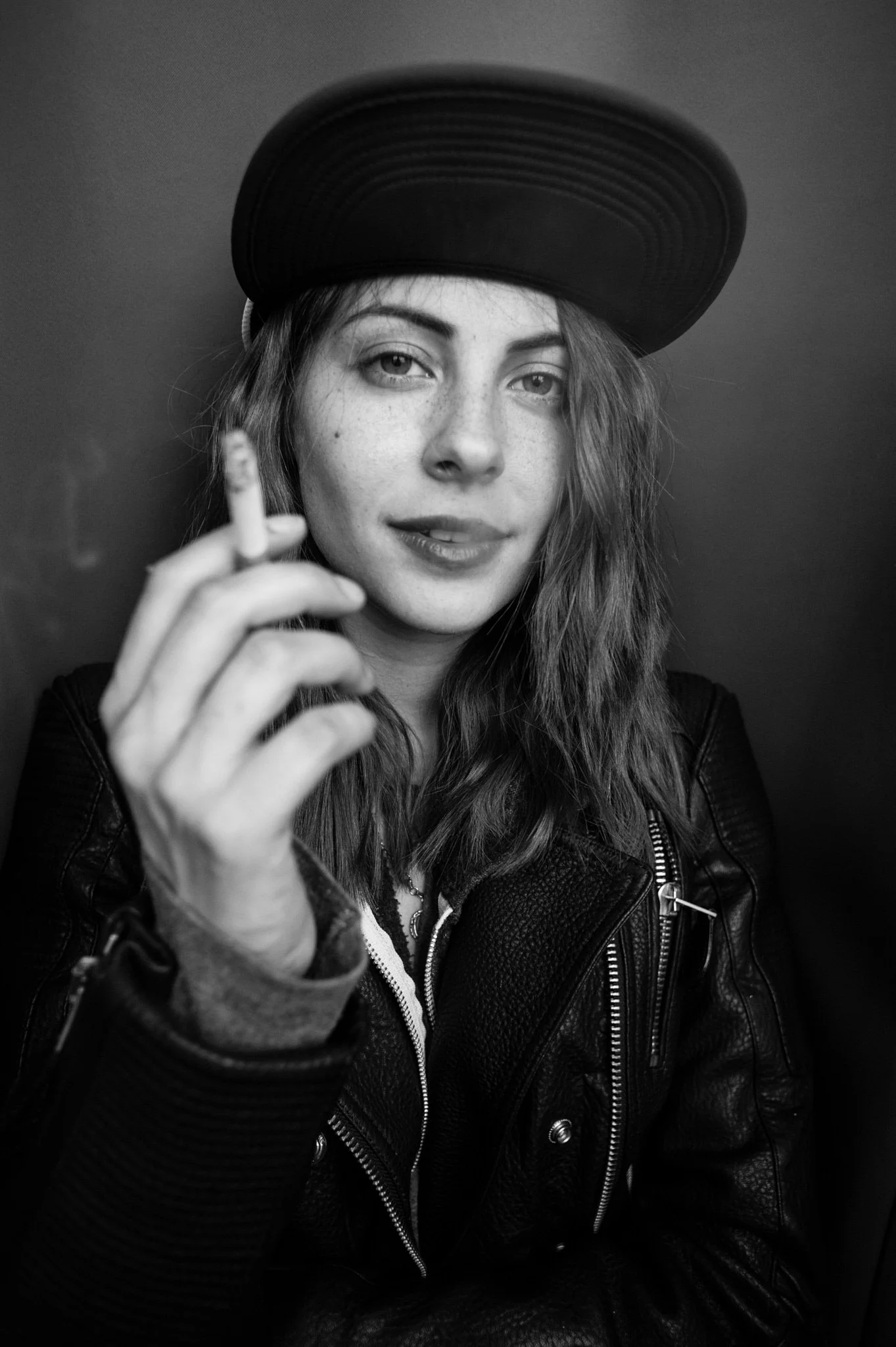 130606_WillaHolland_Smoking_050.jpg