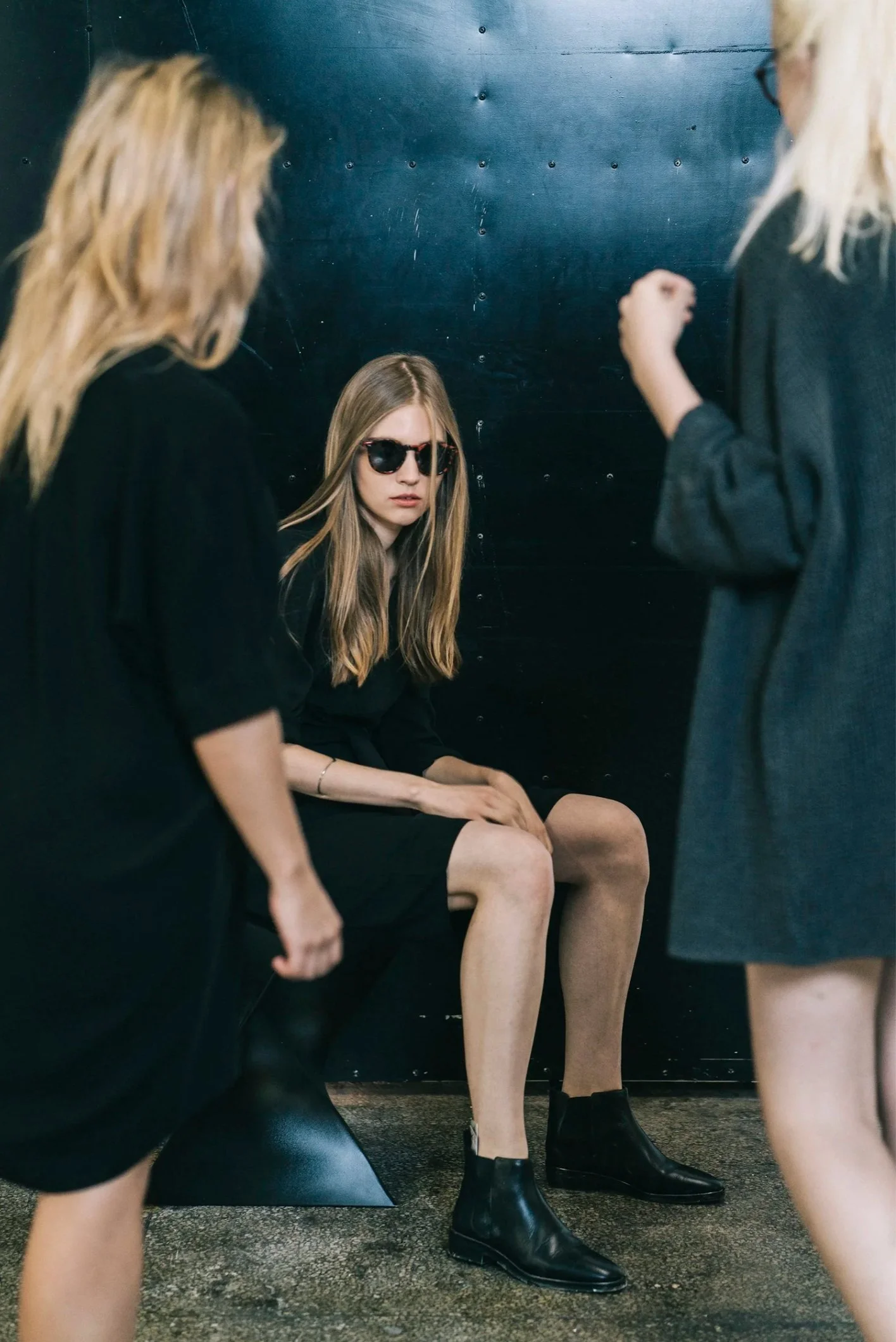 Three models in black outfits and sunglasses — Shanghai fashion and portrait photography | Victor Marvillet photographer