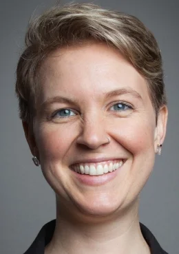 Claire5.jpg