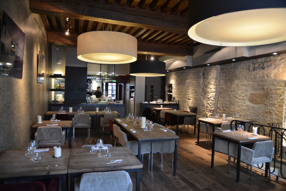 Maison des Cariatides in the old quarter of Dijon - an excellent value prix fix menu