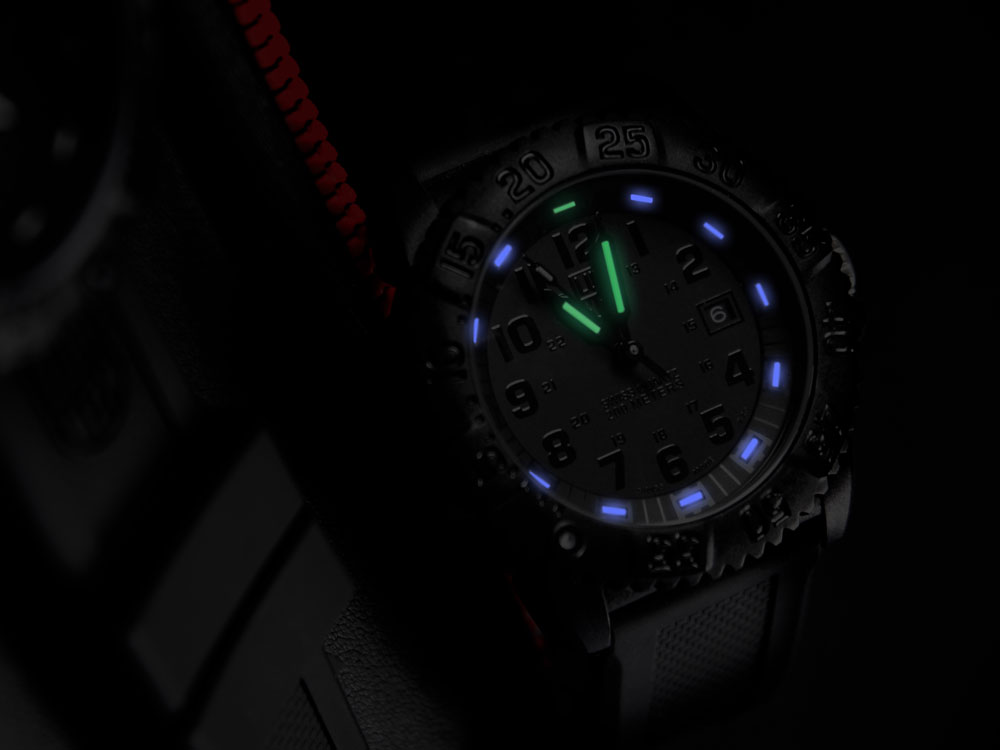Luminox_01_01_72.jpg