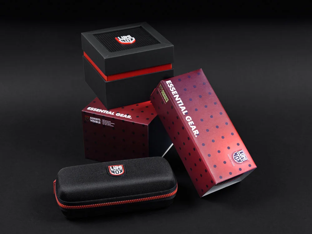 Luminox_01_03_72.jpg
