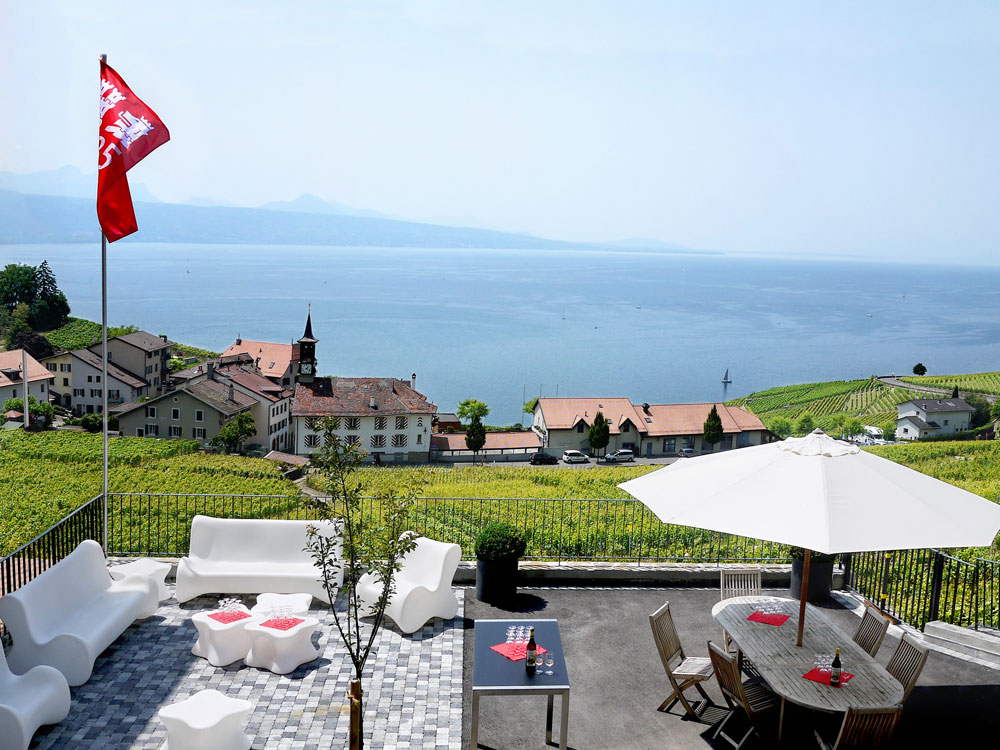  Corporate shot of the vineyard's unique terrace over Lavaux and the lake Léman. 