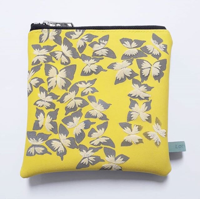 Rescued Butterflies 
Each bag is unique.
Neoprene Saved from Landfill
#wetsuit#wetsuitwaste#savefromlandfill#circulareconomy#surf#surfing#outdoorwater#outdoorwatersports#yellow#butterfly