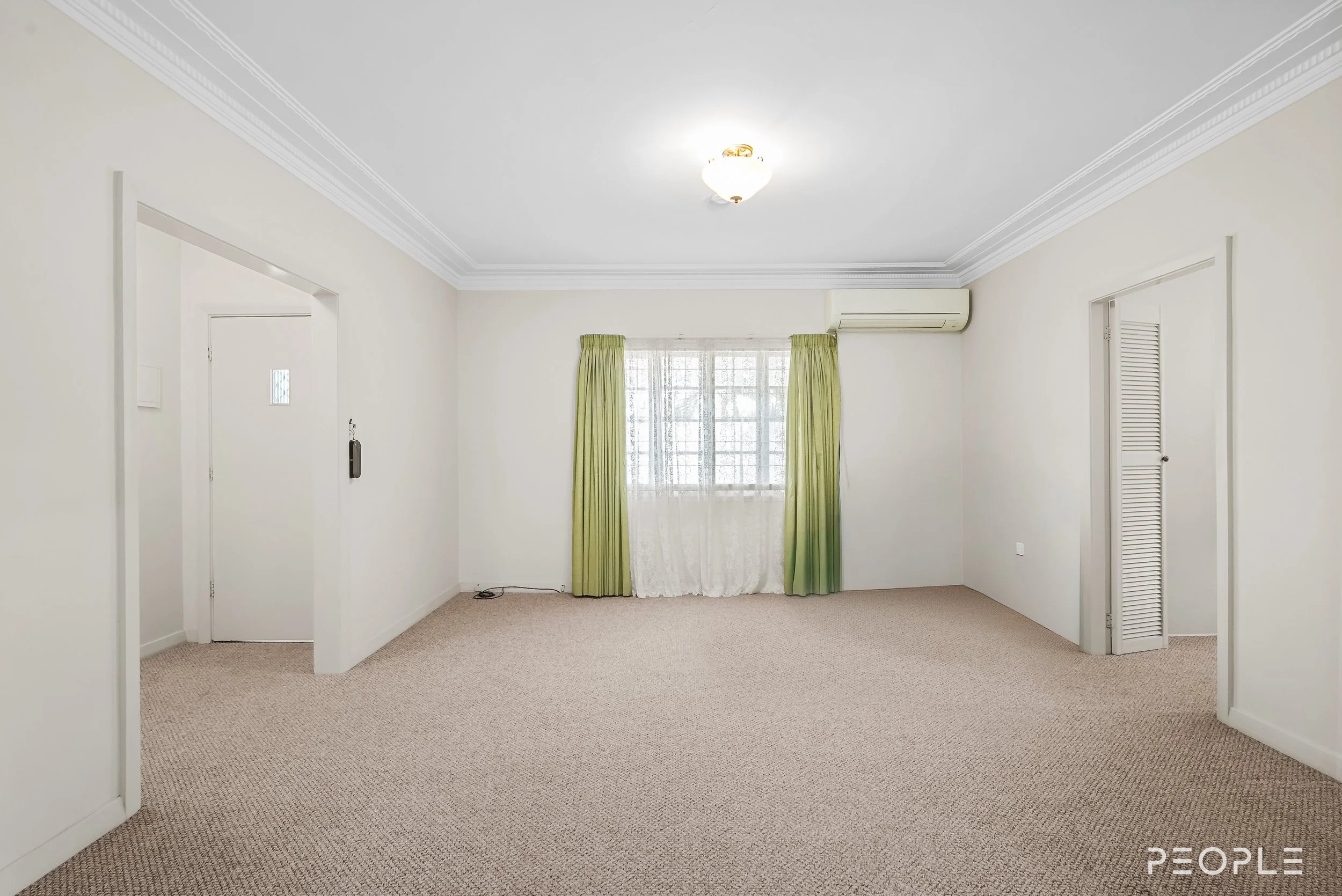 44 Uplands Tce-5.jpg