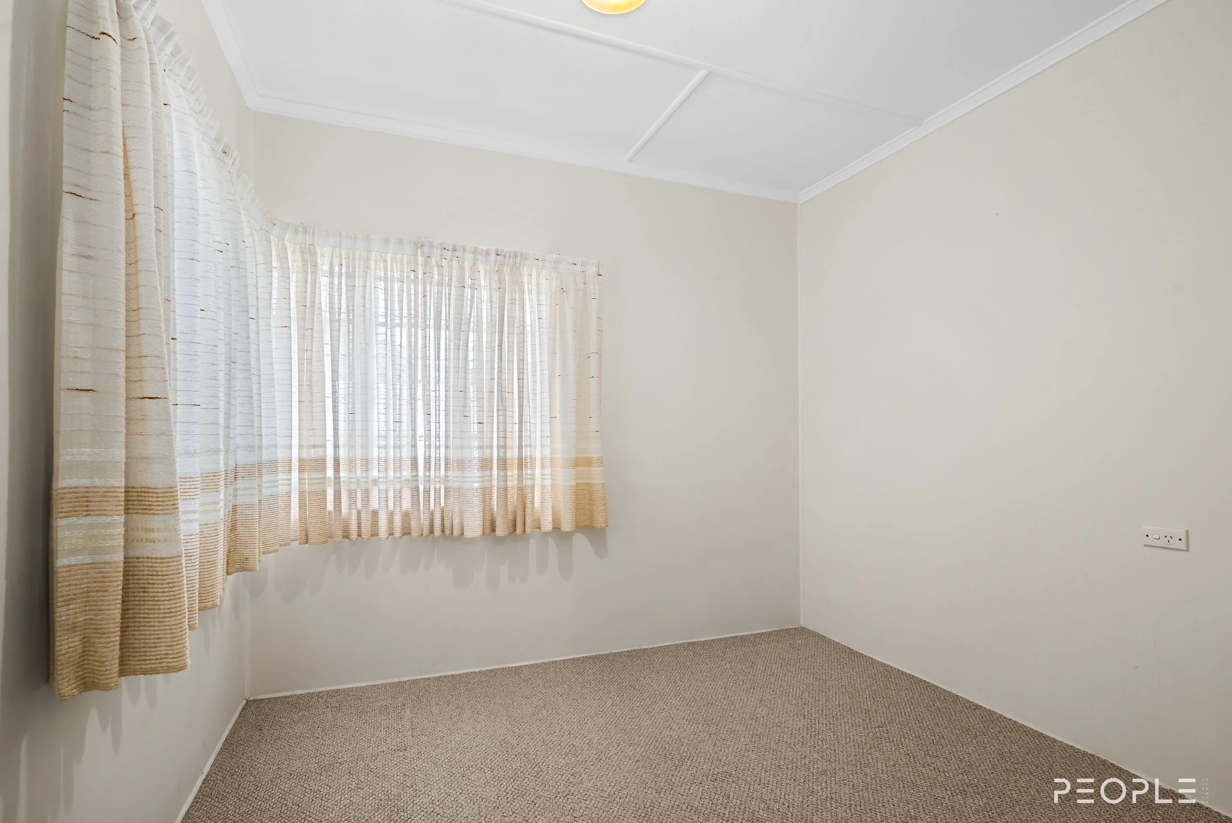 44 Uplands Tce-6.jpg