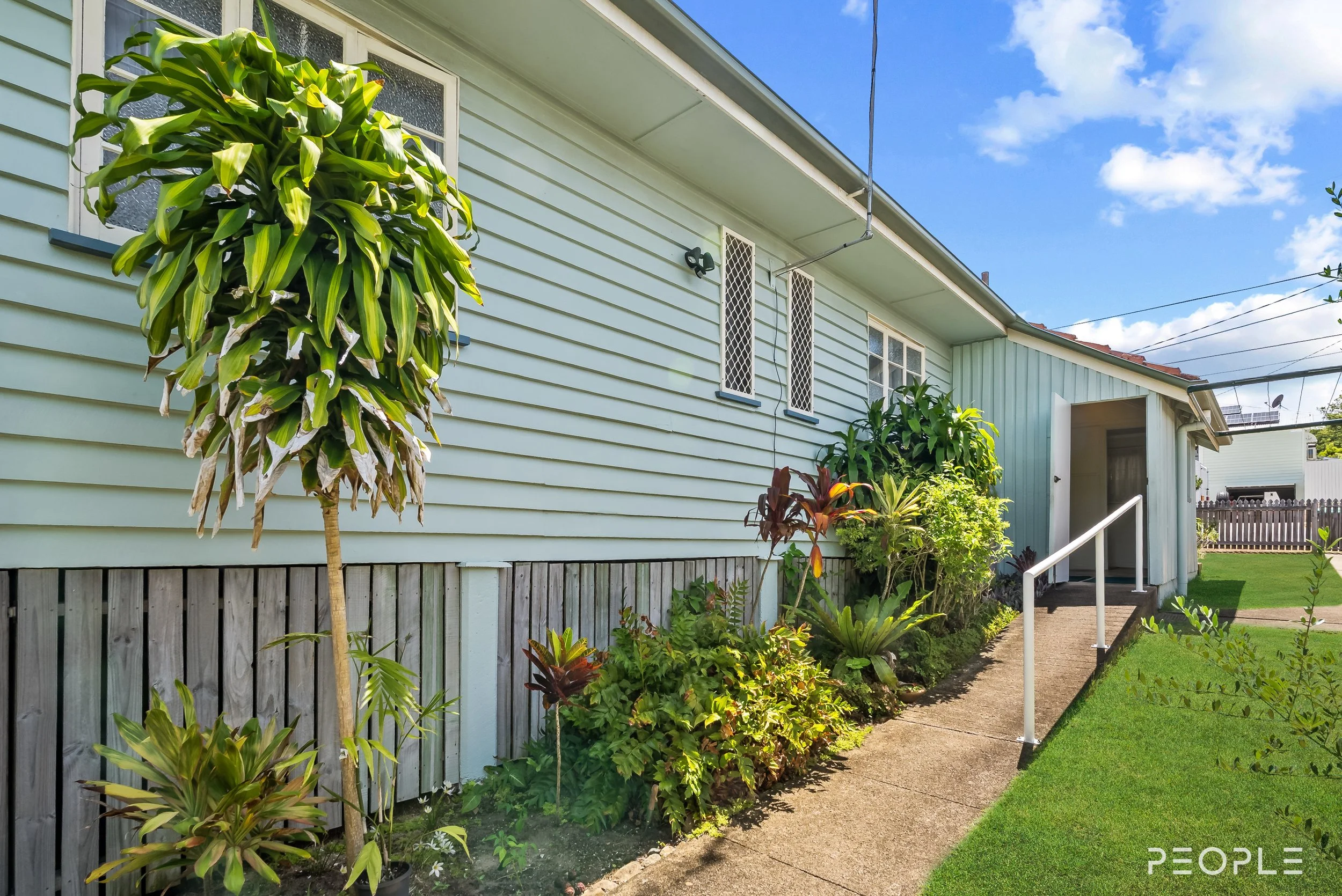 44 Uplands Tce-15.jpg