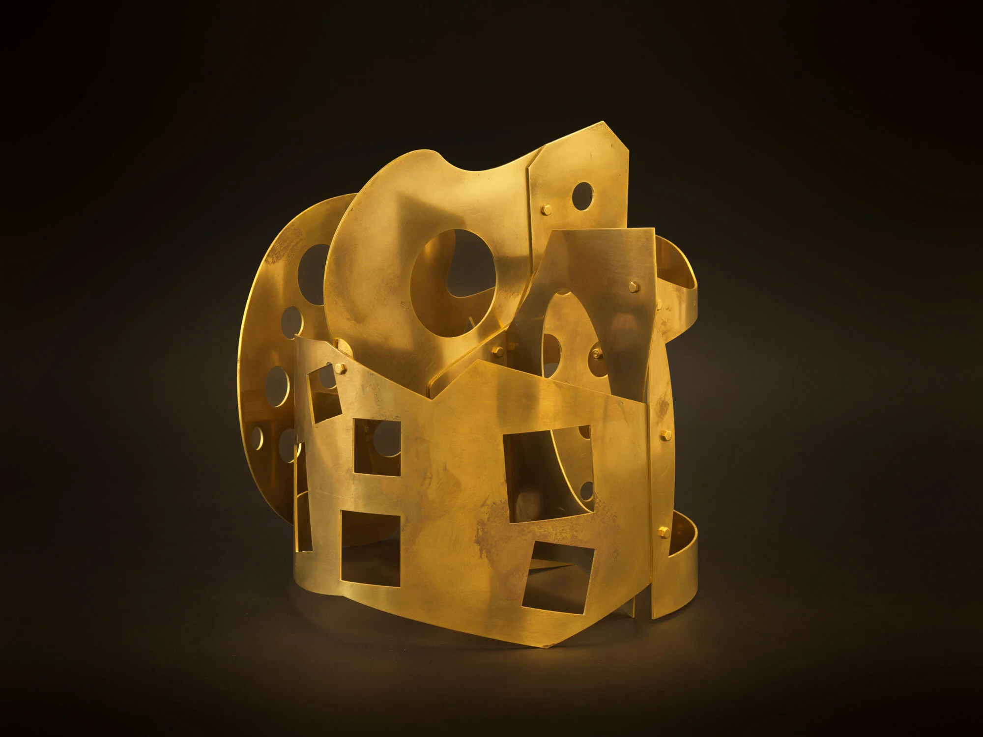 Jeff-Lowe,-Act-of-Instance-No.-10,-2020,-polished-brass,-30-x-30-x-32-cm,-JL270820_0106-1-email.jpg