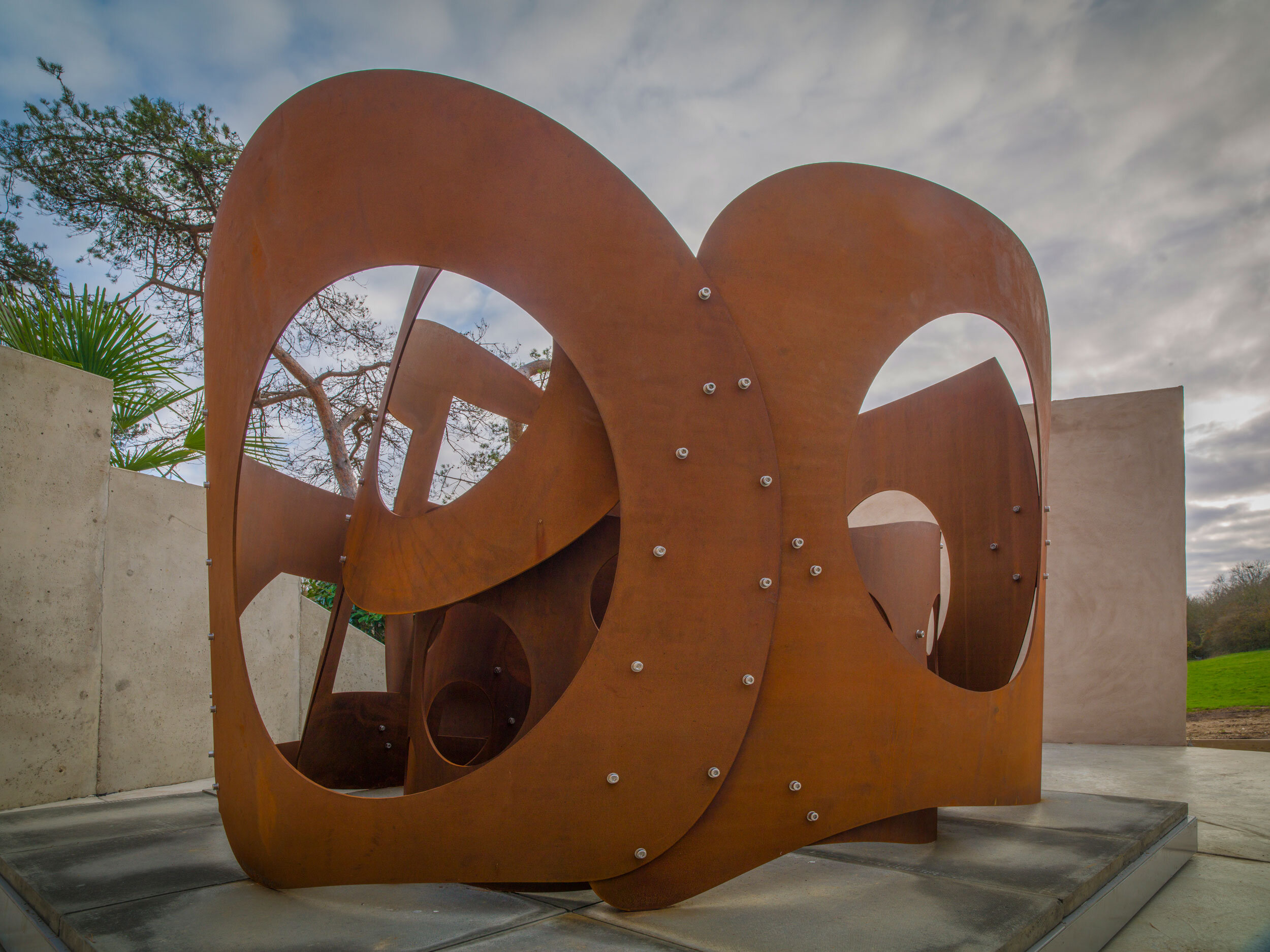 Jeff-Lowe,-Lock-No.-4,-corten-steel,-167-x-250-x-205-cm,-23-11-2020_10206.jpg