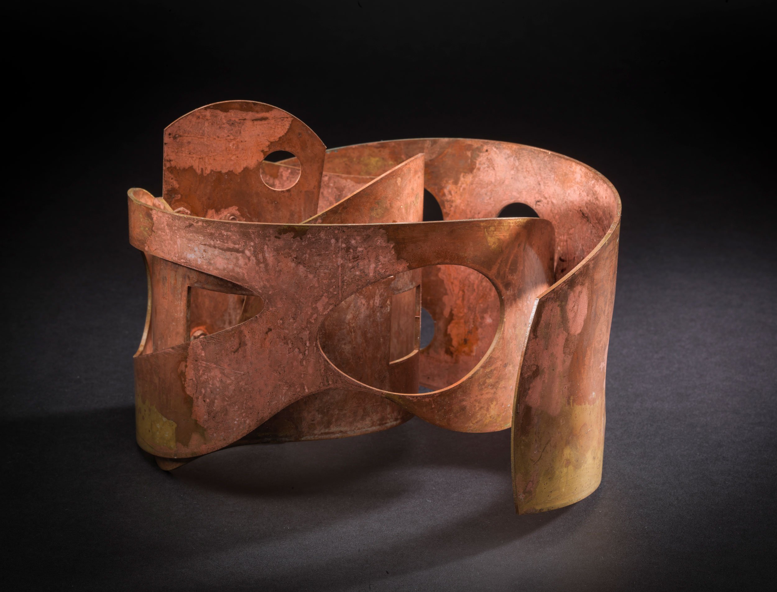 Act-of-Instance-No.-5,-2020,-patinated-brass,-22x16x17cm,-JL270820_0094-(1).jpg