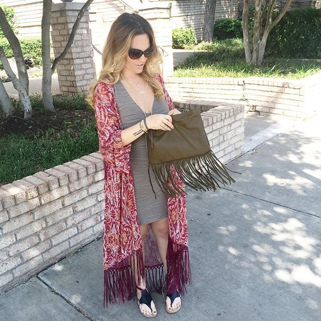 @lolalove7 looking all kinds of cute with her #Morrison Kate Crossbody bag! #new www.houseofmorrison.us #fringe #houseofmorrison #custom #leather #handbags #accessories #clutch #fashion #ootd #lotd #shopping #handmade #madeinusa #morrison #style #fashiondesign #stylish #upandcoming #new #newdesigner #dallas #local #day #night #bag #abiferrin #dress
