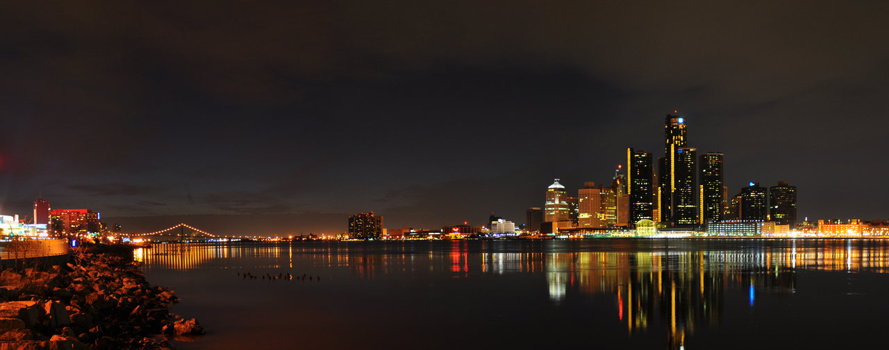 detroit_skyline_at_night_by_gynormus_cranius.jpg