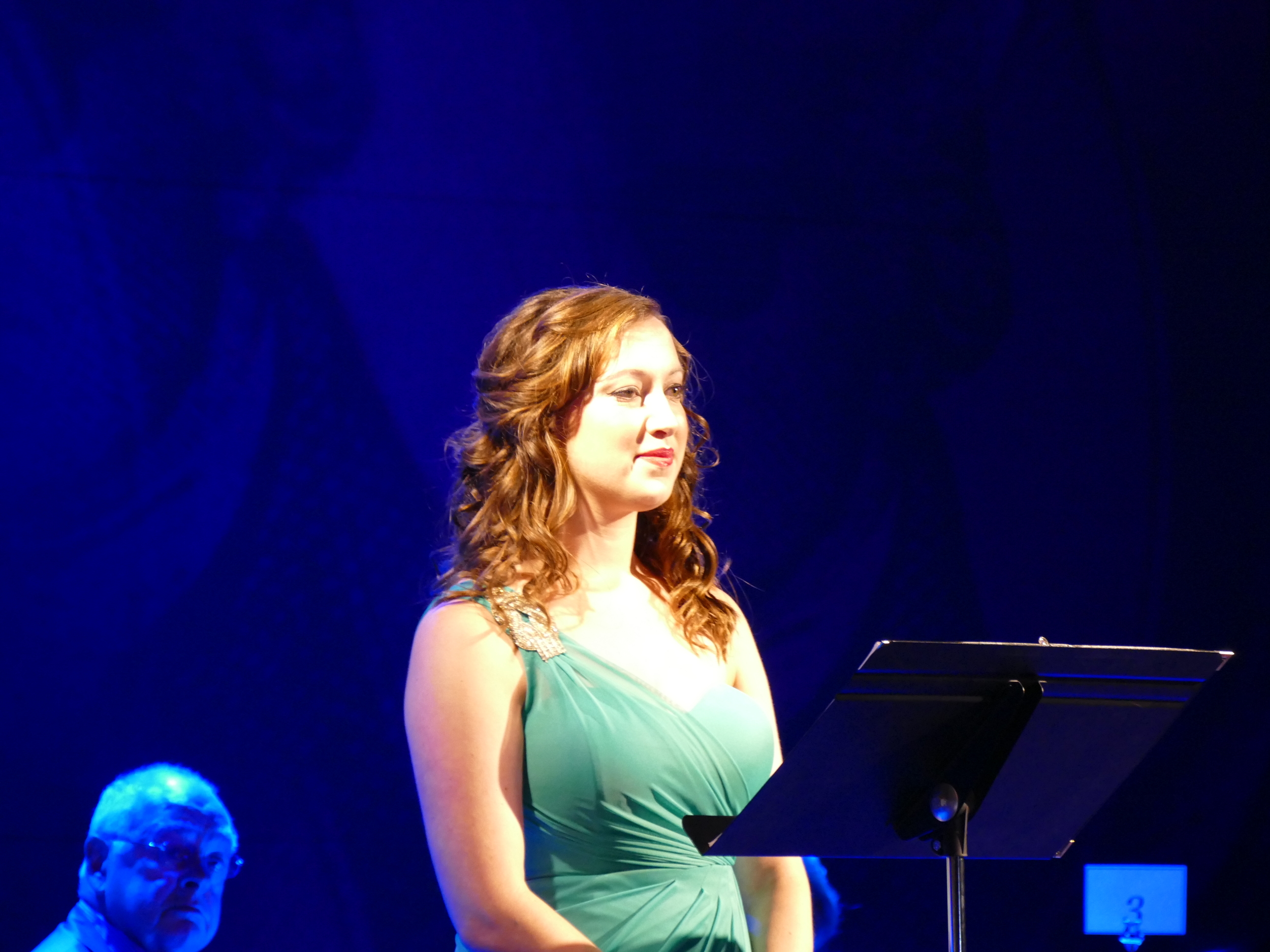  Soprano Mandy Brown&nbsp; 