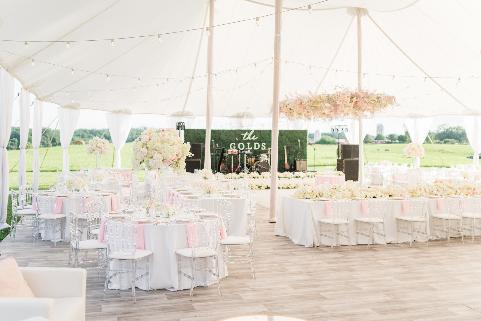 Goodstone Inn wedding reception flowers