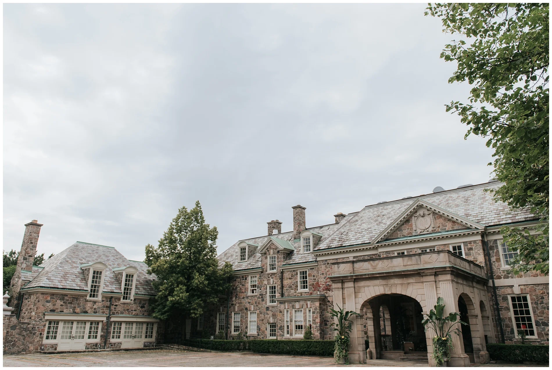 GraydonHallManorWedding_0001.jpg