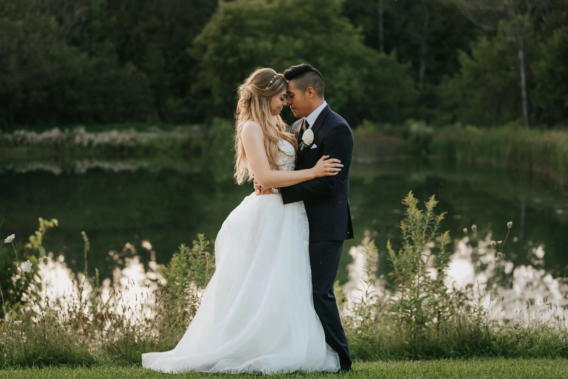 HockleyValleyOrangevilleWeddingCanada_0080.jpg