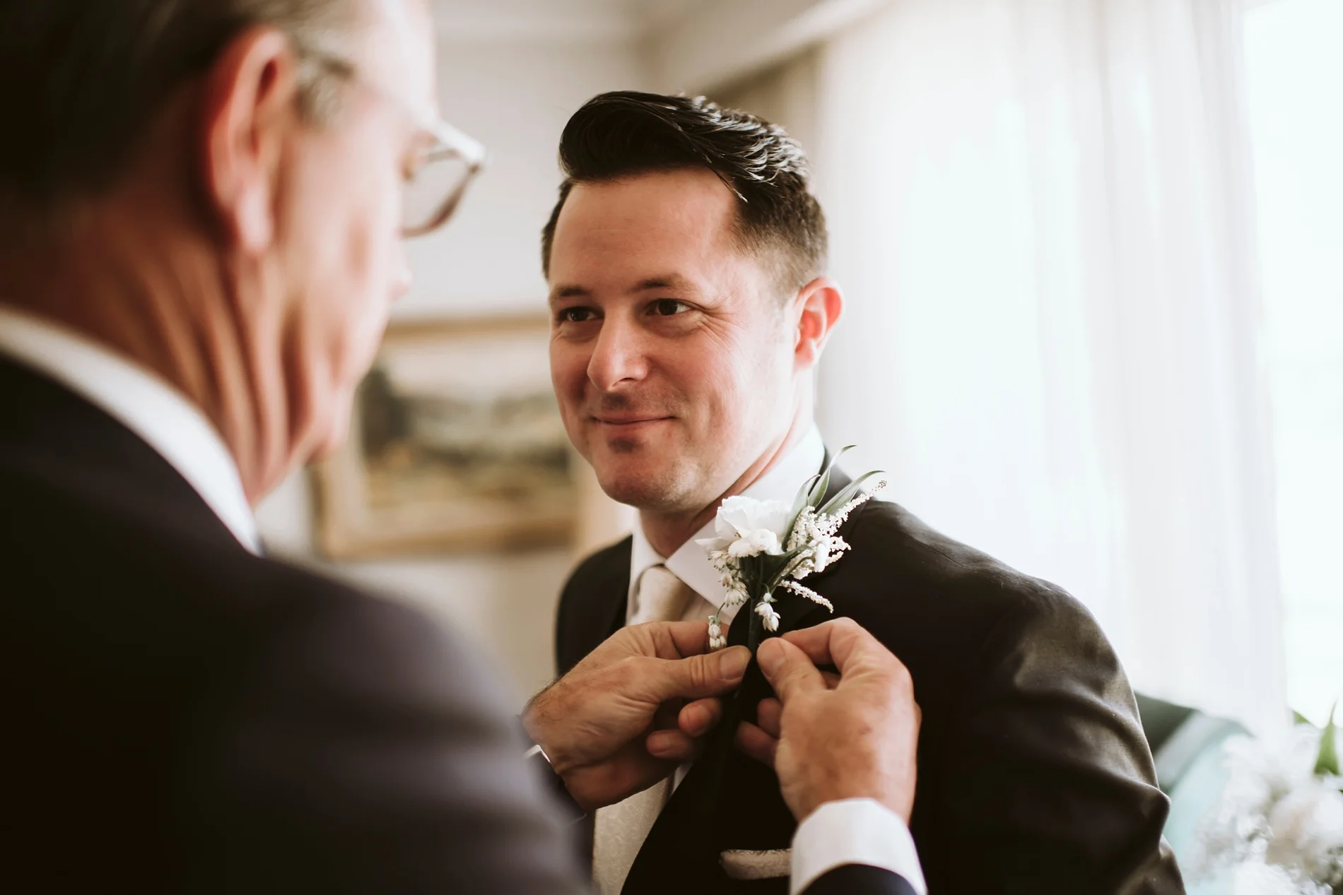 Best_Toronto_Wedding_Photographers_Glenerin_Inn_Mississauga_0020.jpg