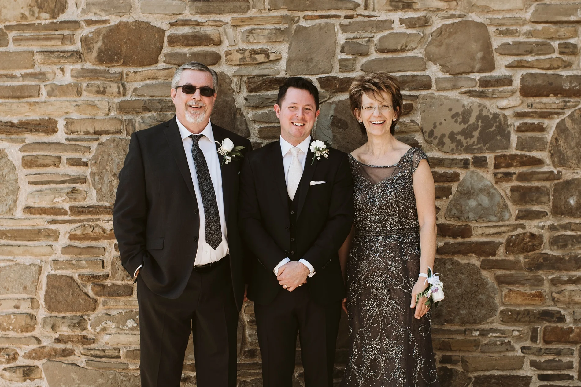 Best_Toronto_Wedding_Photographers_Glenerin_Inn_Mississauga_0041.jpg