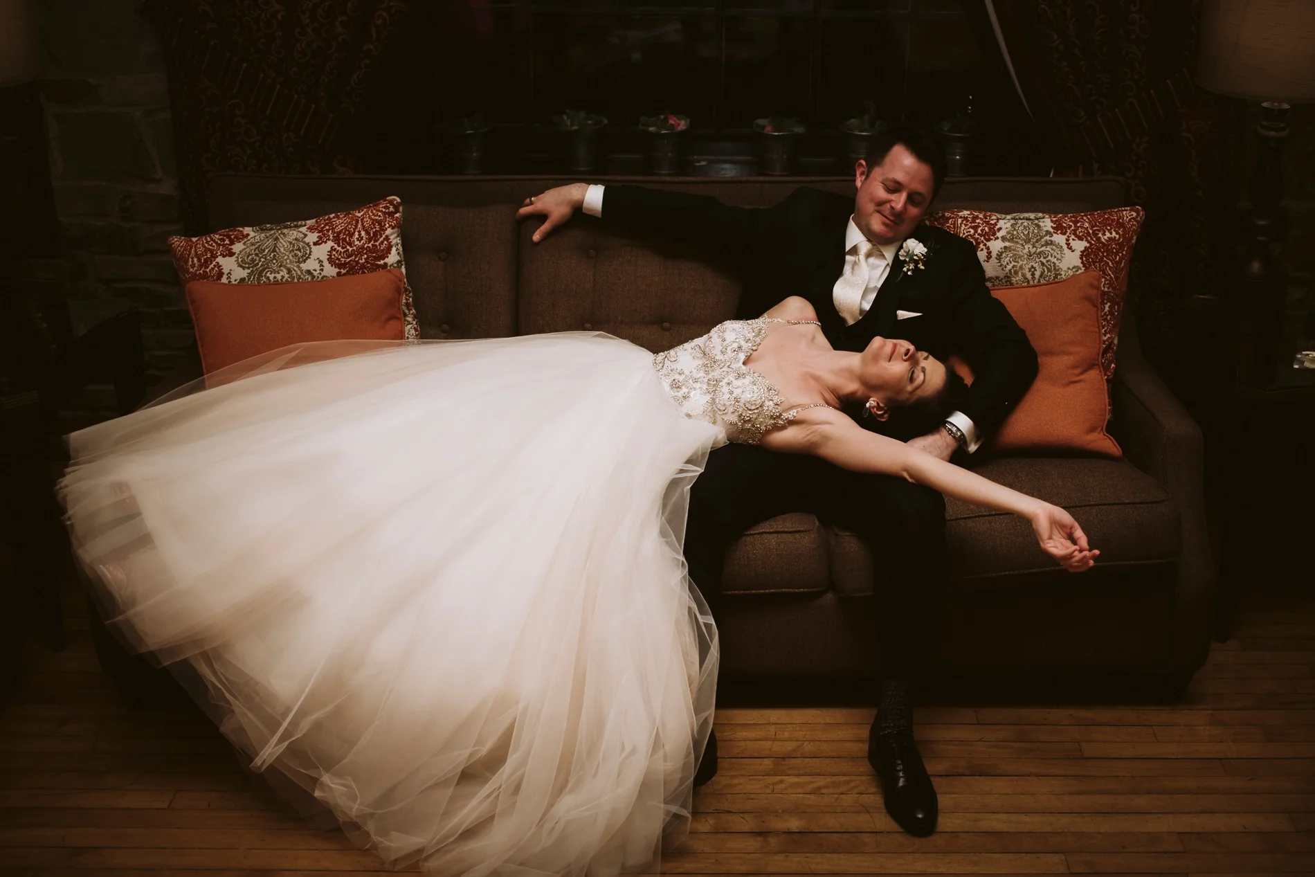 Best_Toronto_Wedding_Photographers_Glenerin_Inn_Mississauga_0097.jpg