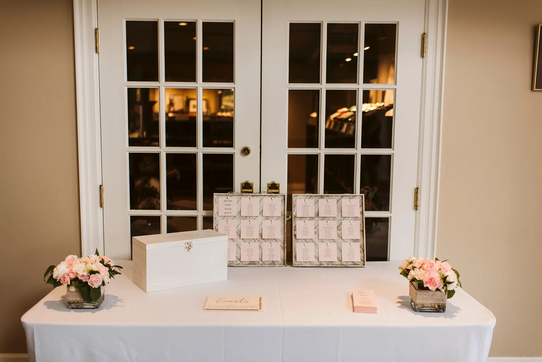 Best_Toronto_Wedding_Photographer_Niagara_Chateaux_des_Charmes_0030.jpg