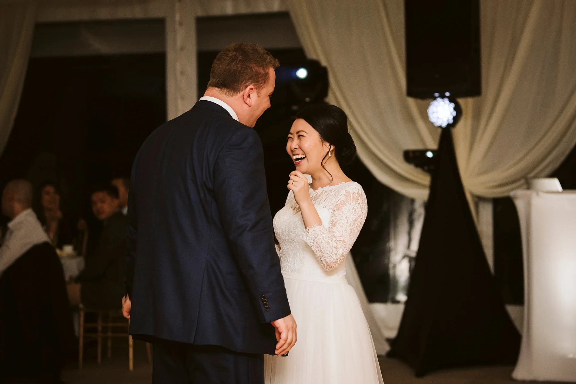 Best_Toronto_Wedding_Photographer_Niagara_Chateaux_des_Charmes_0102.jpg