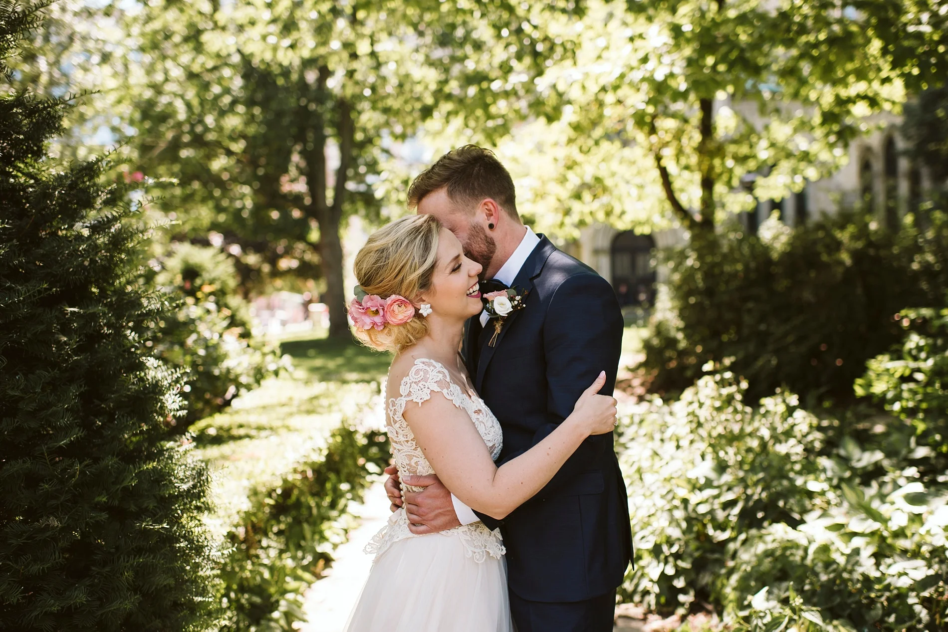 Toronto_Wedding_Photographer_Albany_Club_0034.jpg