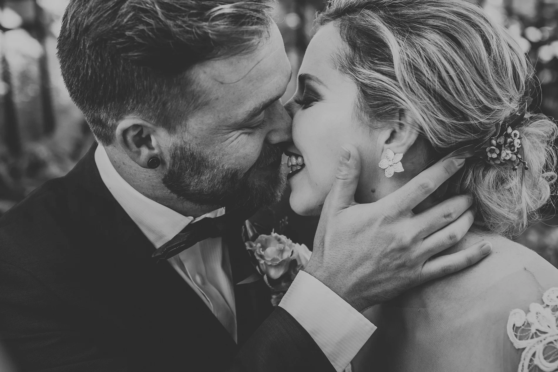 Toronto_Wedding_Photographer_Albany_Club_0036.jpg